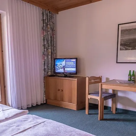 - Margreiter Saalbach
